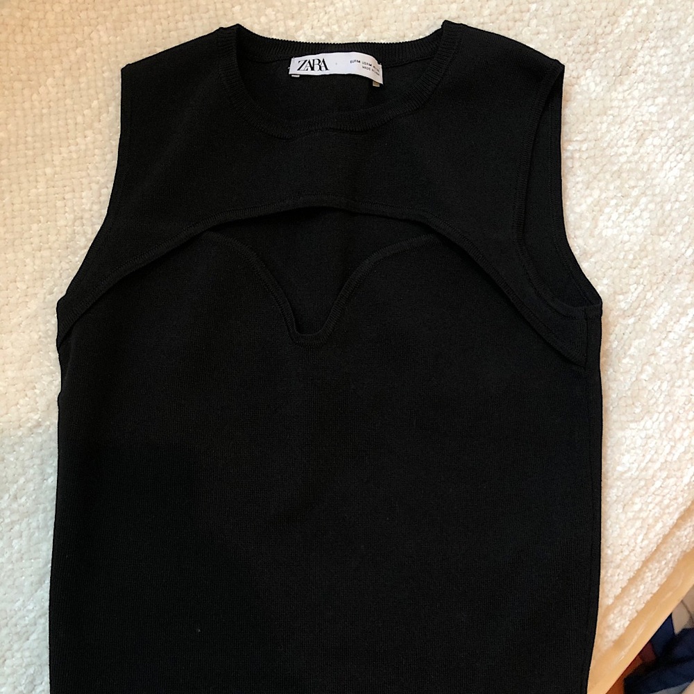 ZARA Cutout Black Fitted Tank Top